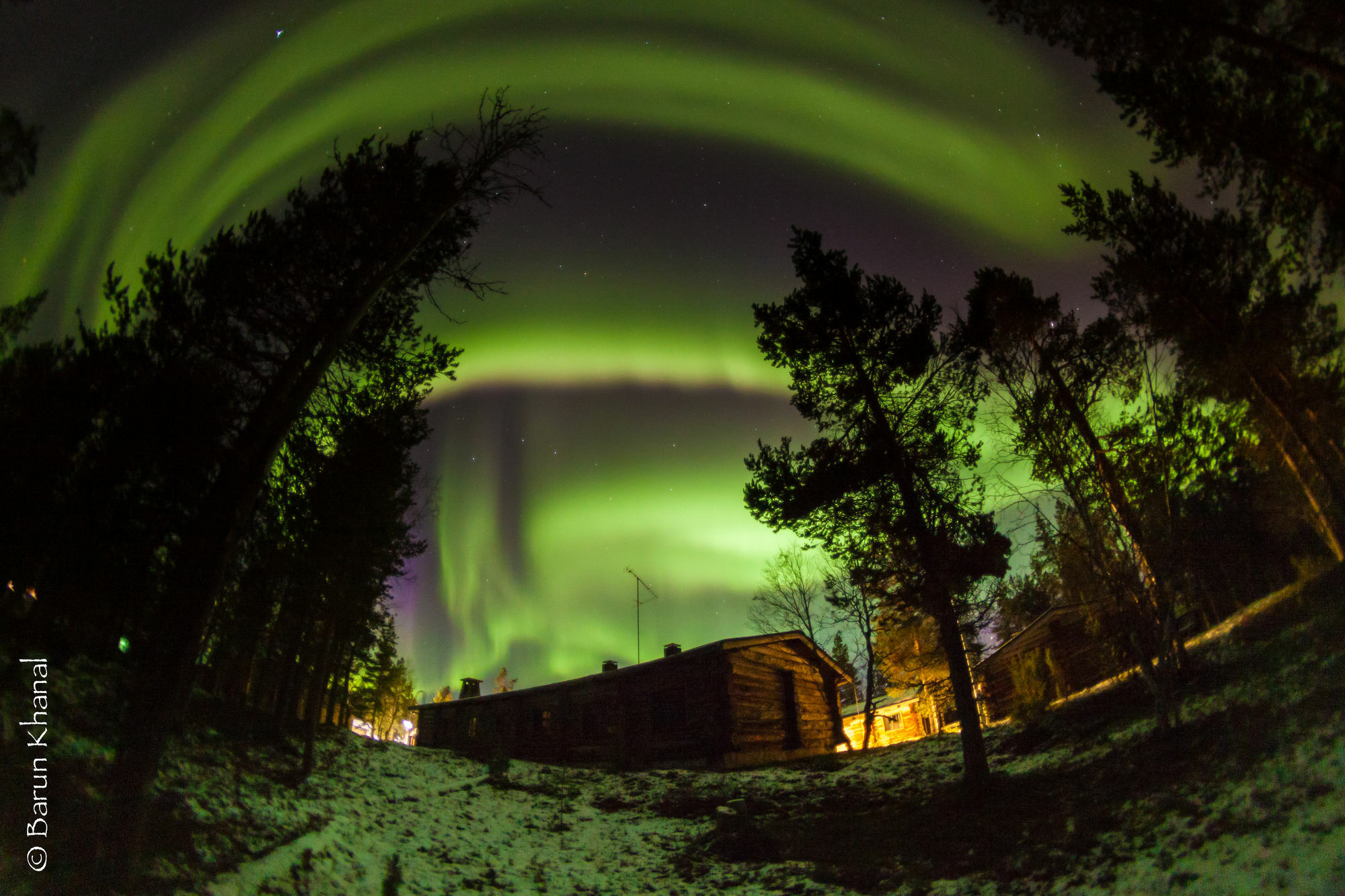 Kuukkeli Log Houses Porakka Inn Saariselkä Exterior foto